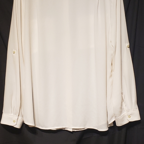 Loft 100% polyester button down blouse. - Picture 6 of 9